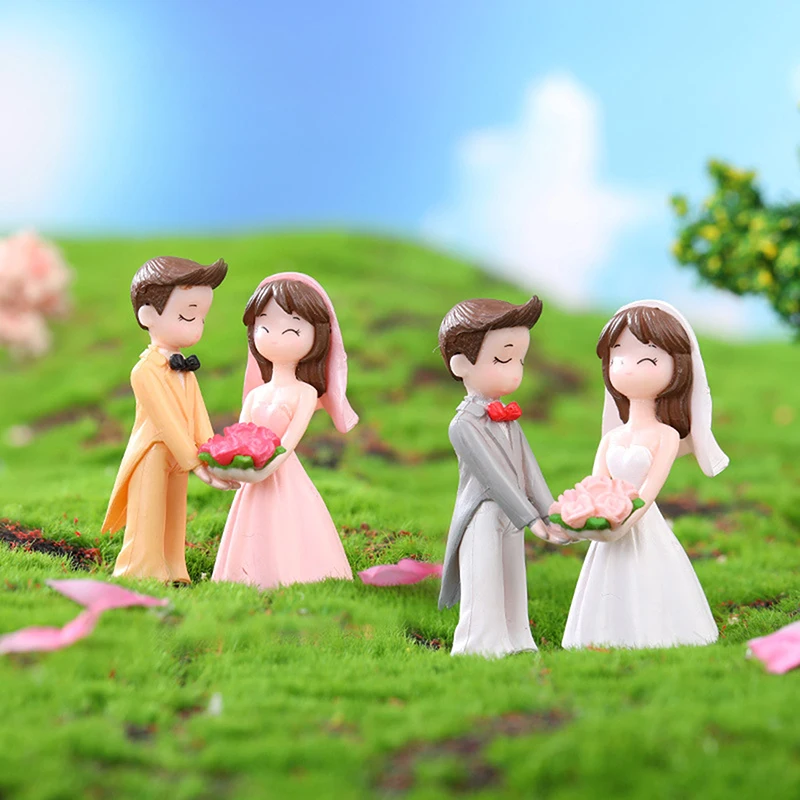 1Pair Lovers Micro Landscape Figurines Mini Cute Fairy Garden Home Ornaments for small decorative gardening for car
1Pair Lovers Micro Landscape Figurines Mini Cute Fairy Garden Home Ornaments for small decorative gardening for car