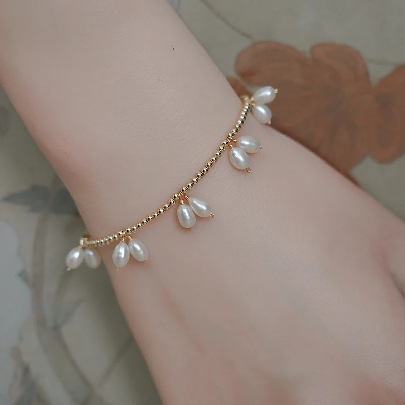 Lii Ji браслет с натуральным жемчугом 14k позолоченный браслет с подвесками женские ювелирные изделия в подарок 16 + 3 см
Lii Ji браслет с натуральным жемчугом 14k позолоченный браслет с подвесками женские ювелирные изделия в подарок 16 + 3 см