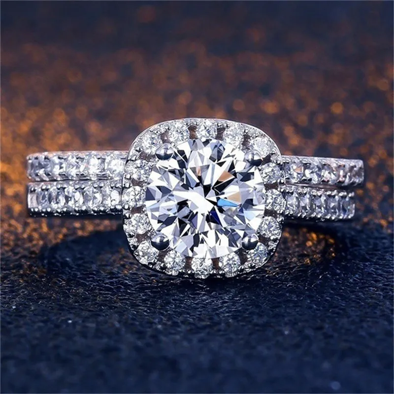 Luxury Shining Square Zircon Ring For Women Silver Color Classic Princess Wedding Engagement Rings Delicate Party Jewelry Gifts
Luxury Shining Square Zircon Ring For Women Silver Color Classic Princess Wedding Engagement Rings Delicate Party Jewelry Gifts