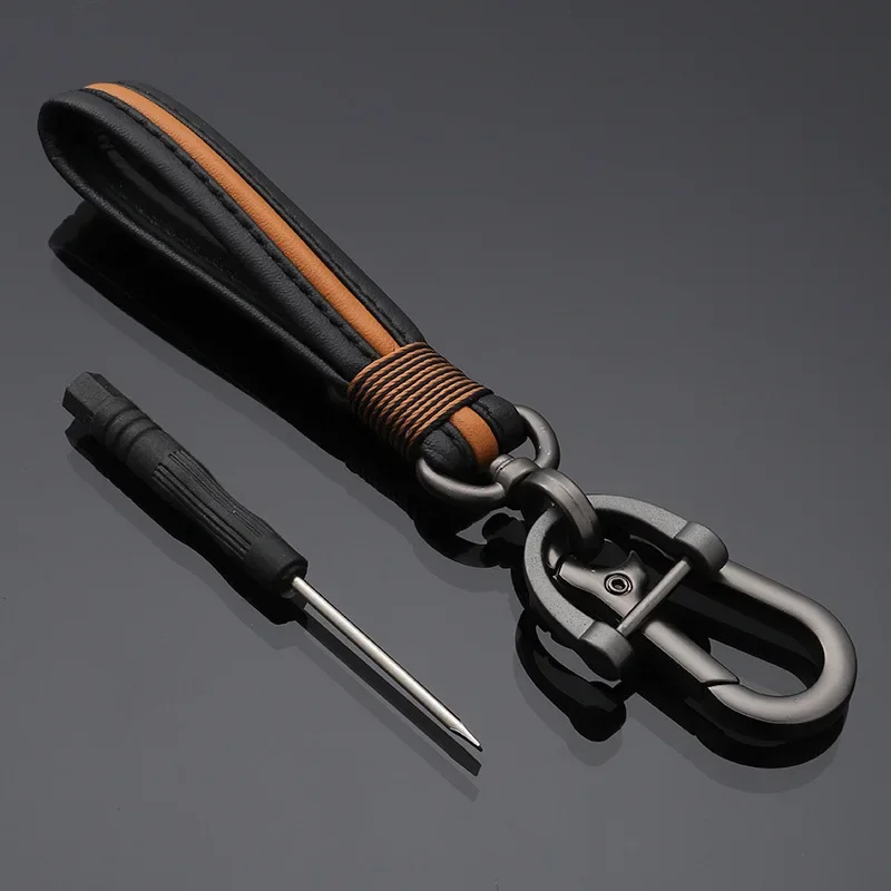 Автомобильный брелок на ремешке из натуральной кожи. Мужской и женский кожаный брелок для ключей с металлической пряжкой. Брелок для мотоцикла в подарок Chaveiro
Автомобильный брелок на ремешке из натуральной кожи. Мужской и женский кожаный брелок для ключей с металлической пряжкой. Брелок для мотоцикла в подарок Chaveiro