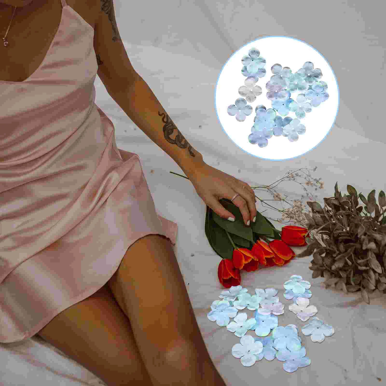 100Pcs Flowers Decor Dinner Flower Fake Petals Cloth Flower Petals for Decorate Wedding Proposal Landscape
100Pcs Flowers Decor Dinner Flower Fake Petals Cloth Flower Petals for Decorate Wedding Proposal Landscape