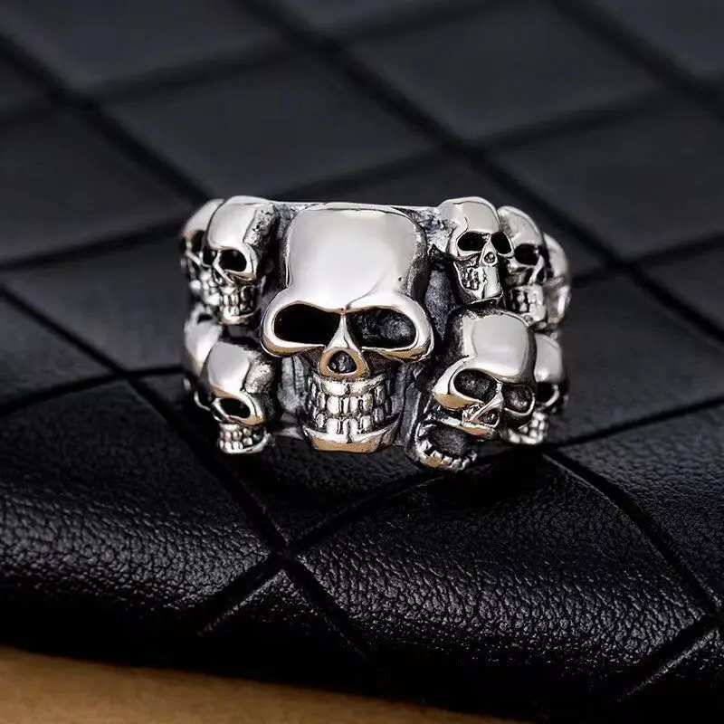 Men's S925 Silver Ghost Head Ring Domineering Skull Thai Silver Craft Retro Ha Tide Men's Personality Open Ring Wholesale
Men's S925 Silver Ghost Head Ring Domineering Skull Thai Silver Craft Retro Ha Tide Men's Personality Open Ring Wholesale