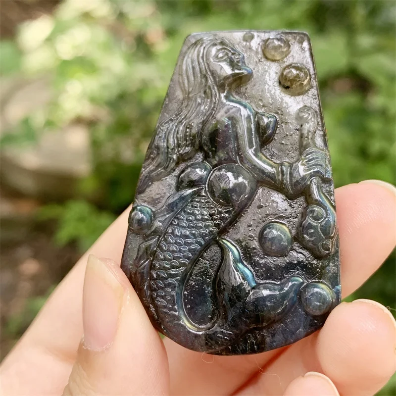 5CM Natural Labradorite Hand Carved Mmermaid Pendant Statues Crystal Animal Cute Carving Figurine For Christmas Gift 1pcs
5CM Natural Labradorite Hand Carved Mmermaid Pendant Statues Crystal Animal Cute Carving Figurine For Christmas Gift 1pcs