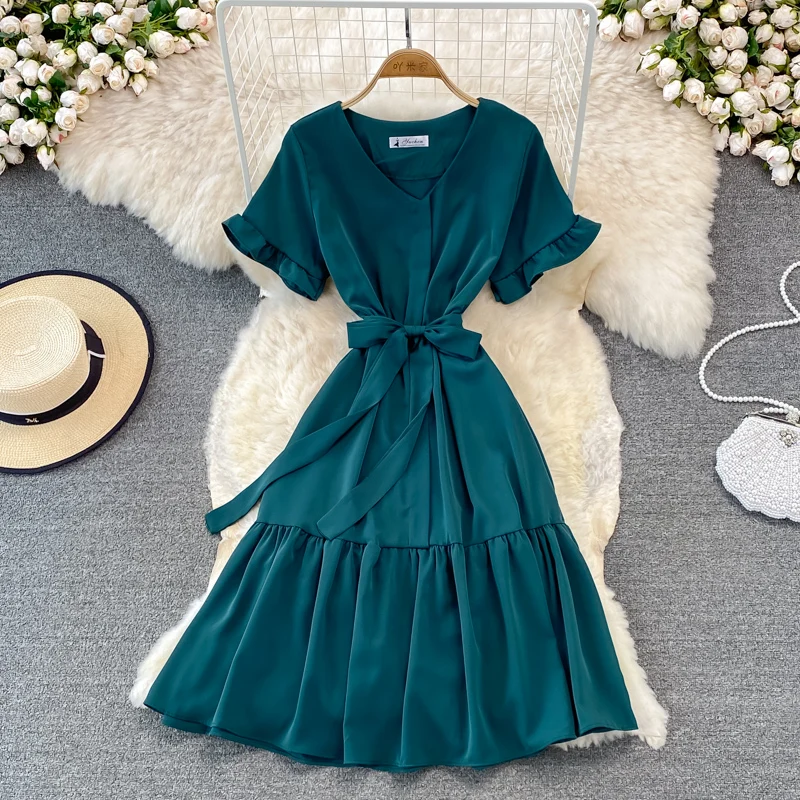 Korean Dress Women Fashion Short Sleeve V Neck Solid A-line Office Summer Casual Streetwear Dresses
Korean Dress Women Fashion Short Sleeve V Neck Solid A-line Office Summer Casual Streetwear Dresses