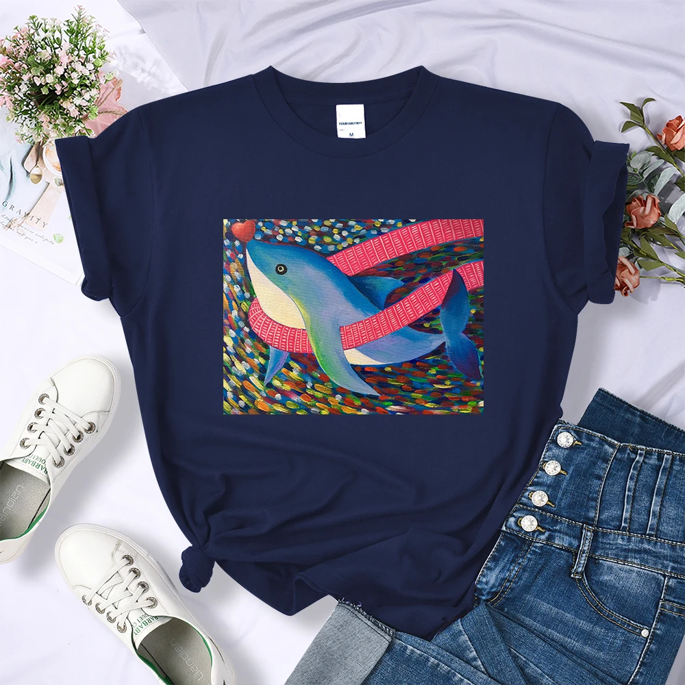 Ribbon Blue Dolphin Oil Painting Y2K T-Shirt Women Street Breathable T Shirts Crewneck Cool Tee Clothes Casual Summer Crop Top
Ribbon Blue Dolphin Oil Painting Y2K T-Shirt Women Street Breathable T Shirts Crewneck Cool Tee Clothes Casual Summer Crop Top