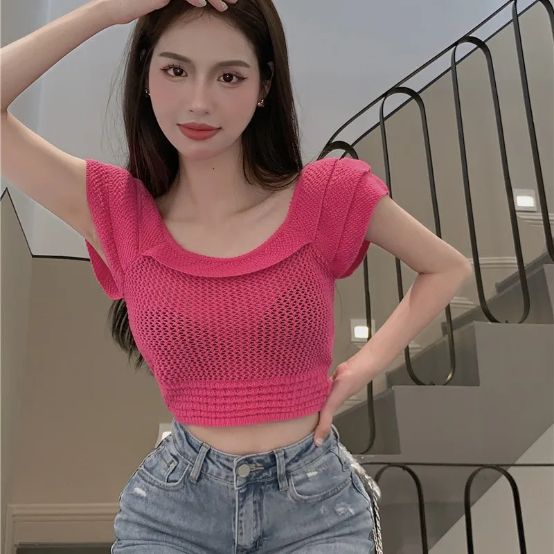 Summer thin hollow out knit short sleeve T-shirt female design sense niche high waist crop short sweet hot ice silk top
Summer thin hollow out knit short sleeve T-shirt female design sense niche high waist crop short sweet hot ice silk top