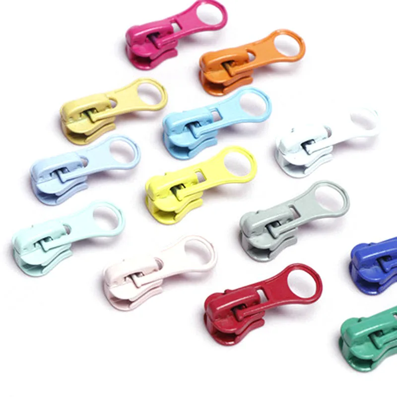 Wholesale 10PCS 5# Resin Zipper Pull Slider Repair Resin Zipper Head 20 Colors for Selection Zipper Sliders Decorative
Wholesale 10PCS 5# Resin Zipper Pull Slider Repair Resin Zipper Head 20 Colors for Selection Zipper Sliders Decorative