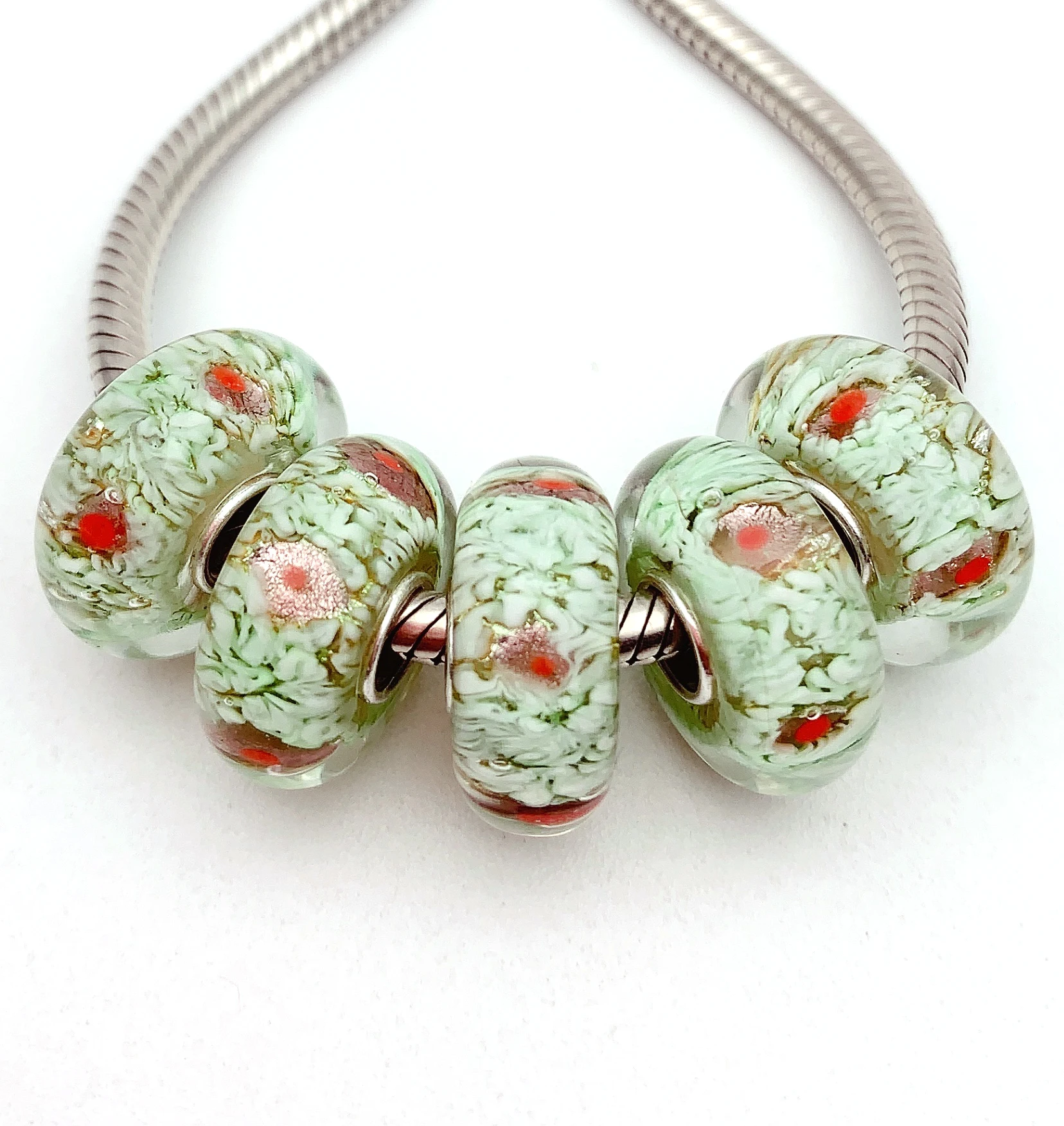 YG393 5X 100% Authenticity S925 Sterling Silver Beads Murano Glassbeads NEW Fit European Charms Bracelet Diy Jewelry Lampwork
YG393 5X 100% Authenticity S925 Sterling Silver Beads Murano Glassbeads NEW Fit European Charms Bracelet Diy Jewelry Lampwork