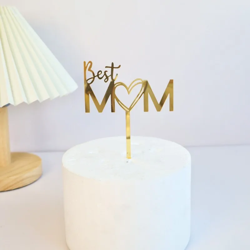 Золотой топпер для торта "Лучшая мама"
Золотой топпер для торта "Лучшая мама"