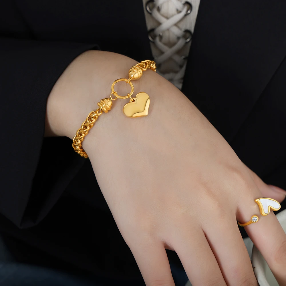 Heart Bracelet For Women Girl Hip Hop Trendy Chain Bracelet Gold Plated Stainless Steel Texture Chunky Bangle Jewelry
Heart Bracelet For Women Girl Hip Hop Trendy Chain Bracelet Gold Plated Stainless Steel Texture Chunky Bangle Jewelry