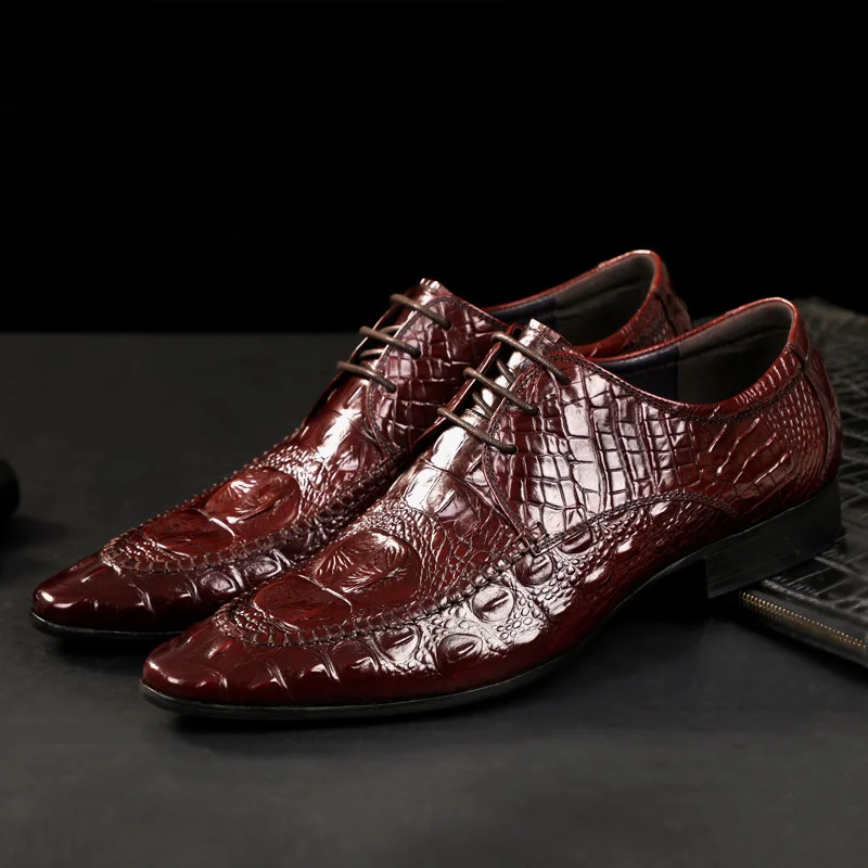 2022 new men's crocodile pattern pointed toe shoes British style business shoes cowhide leather college plus size men's shoes
2022 new men's crocodile pattern pointed toe shoes British style business shoes cowhide leather college plus size men's shoes