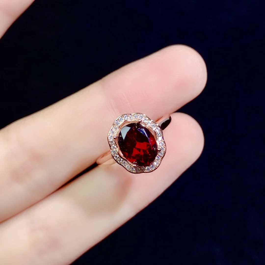 Natural Garnet Ring Silver 925 Engagement Ring Female Luxury Gemstone Jewelry Gemstone New Ring Wedding adjustable Fine
Natural Garnet Ring Silver 925 Engagement Ring Female Luxury Gemstone Jewelry Gemstone New Ring Wedding adjustable Fine