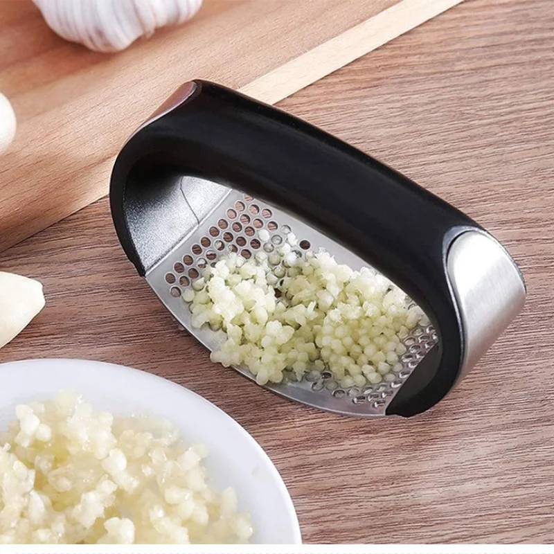 Multi-function Ginger Garlic Press Hand Held Grinding Slicer Stainless Steel Vegetable Tool Kitchen Rolling Crusher
Multi-function Ginger Garlic Press Hand Held Grinding Slicer Stainless Steel Vegetable Tool Kitchen Rolling Crusher