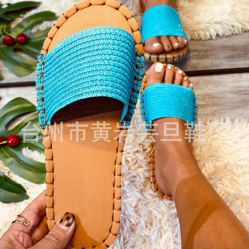 New Fashion Women Bohemian Flat Woman Sandals Outdoor Cool Flat Shoes New Women Beach Summer Shoes Plus Size Sandals for Women
New Fashion Women Bohemian Flat Woman Sandals Outdoor Cool Flat Shoes New Women Beach Summer Shoes Plus Size Sandals for Women