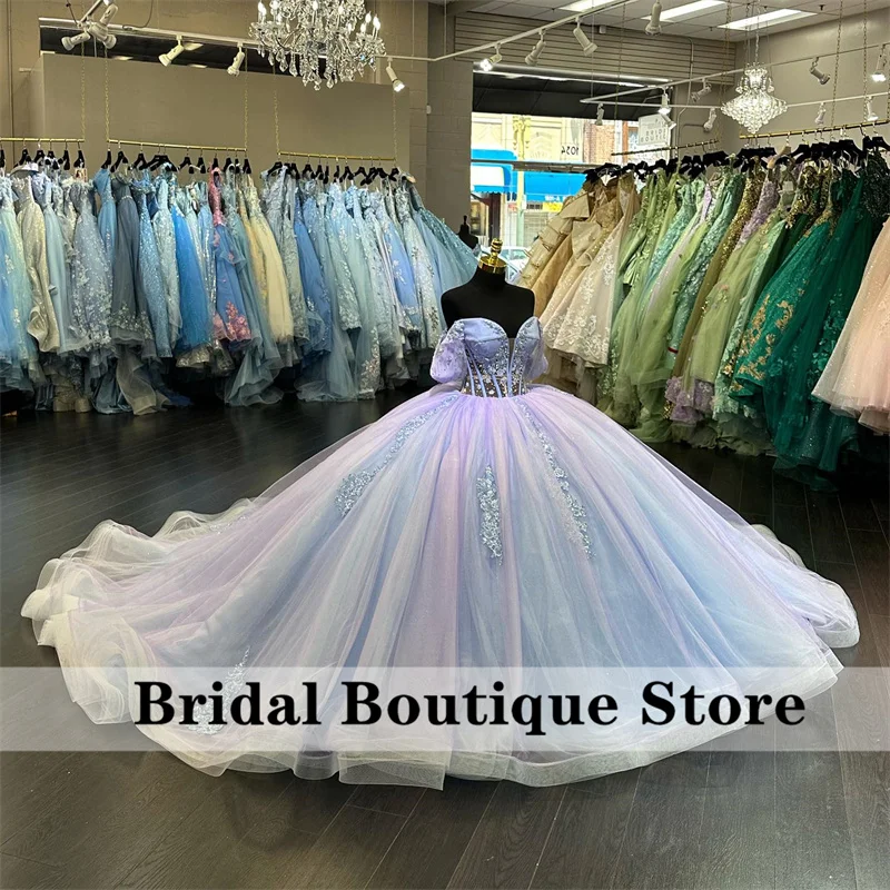 Light Purple Princess Quinceanera Dresses Off Shoulder Lace Appliques Crystal Beads Ball Gown Sweet 16 Dresses Birthday Party
Light Purple Princess Quinceanera Dresses Off Shoulder Lace Appliques Crystal Beads Ball Gown Sweet 16 Dresses Birthday Party
