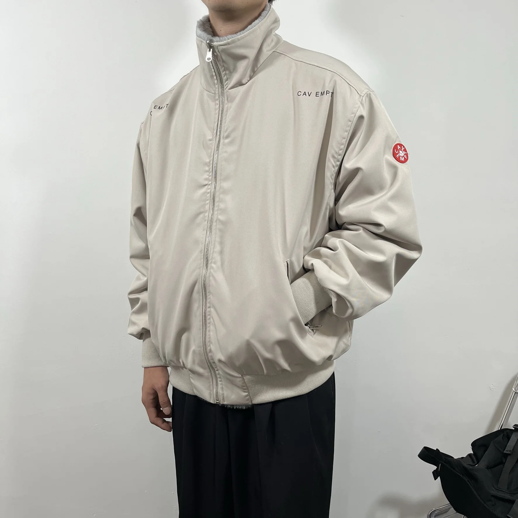 LIFE CAVEMPT diurnal tide C E Double sided rabbit velvet waterproof slogan warm jacket American coat winter cotton padded jacket
LIFE CAVEMPT diurnal tide C E Double sided rabbit velvet waterproof slogan warm jacket American coat winter cotton padded jacket