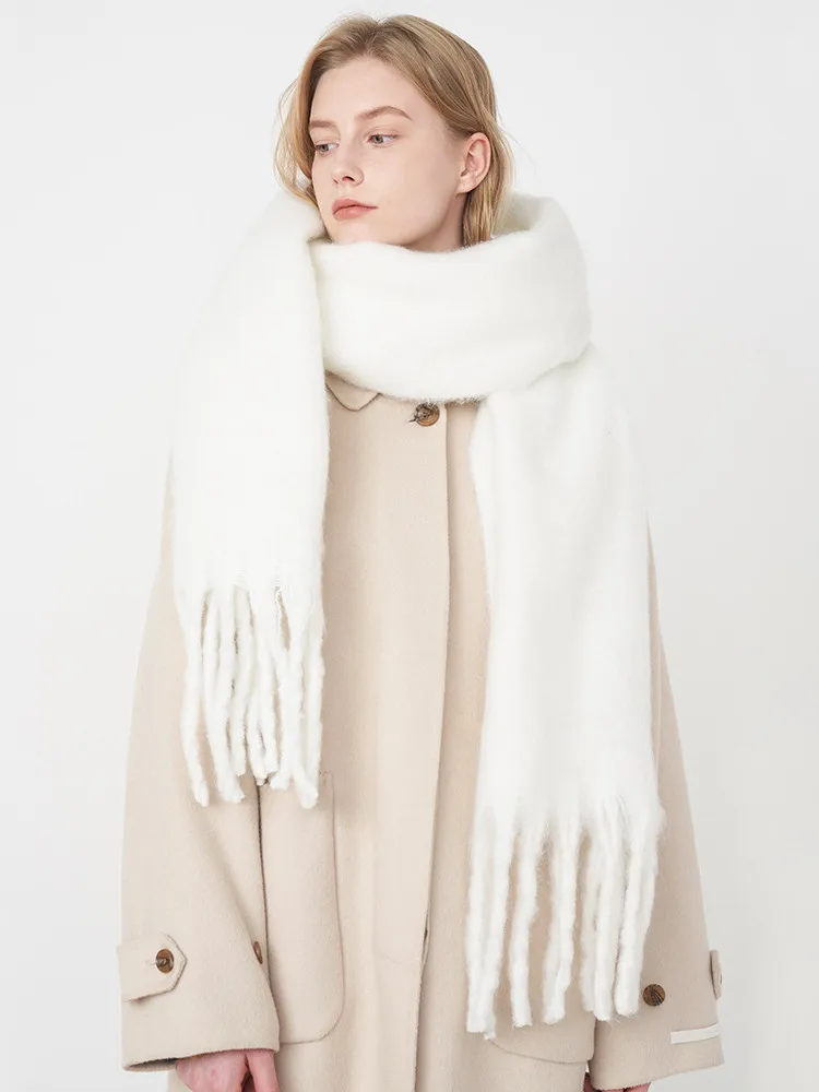 Autumn Winter 2022 Women's Solid Color Soft Scarfs All-Match Fashion New Ladies Tassel Warm Shawl
Autumn Winter 2022 Women's Solid Color Soft Scarfs All-Match Fashion New Ladies Tassel Warm Shawl