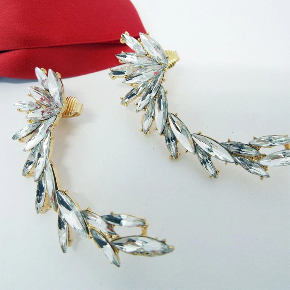 Personality Rhinestone Leaf Climbing Earrings Golden Crystal Punk Earrings Crystal Ear Climbing Earrings Vintage Earrings
Personality Rhinestone Leaf Climbing Earrings Golden Crystal Punk Earrings Crystal Ear Climbing Earrings Vintage Earrings