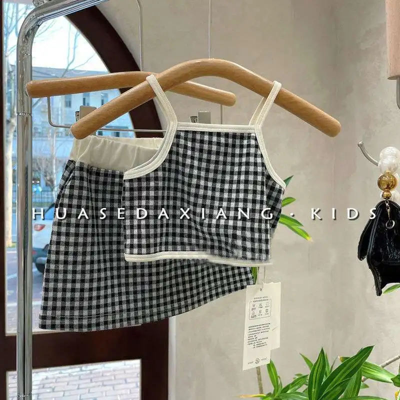 Kids Clothes Summer Fashion Toddler Girls 2pcs Clothes Sets Sleeveless Plaid Baby Vest Tops Shorts Girls Sets Clothing Outfits
Kids Clothes Summer Fashion Toddler Girls 2pcs Clothes Sets Sleeveless Plaid Baby Vest Tops Shorts Girls Sets Clothing Outfits