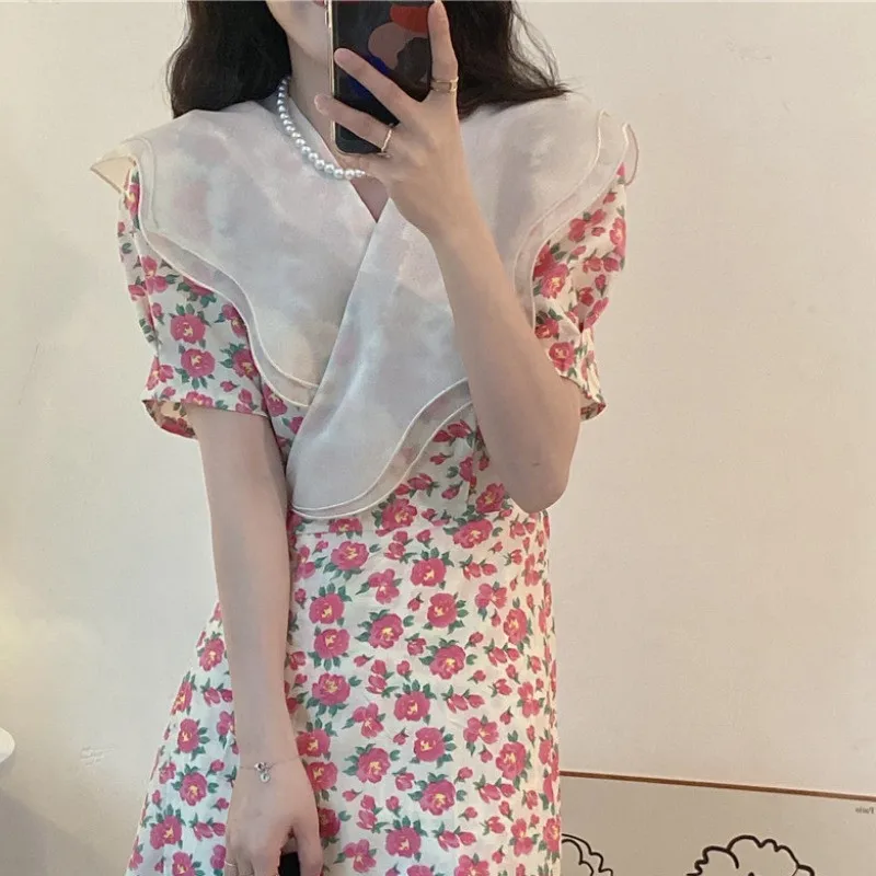 French Lady Chic Holiday Red Green Floral Dress Fashion Short Puff Sleeve Ruffled Neck Fairy Dress Slim Waist Long Wrap Dress
French Lady Chic Holiday Red Green Floral Dress Fashion Short Puff Sleeve Ruffled Neck Fairy Dress Slim Waist Long Wrap Dress