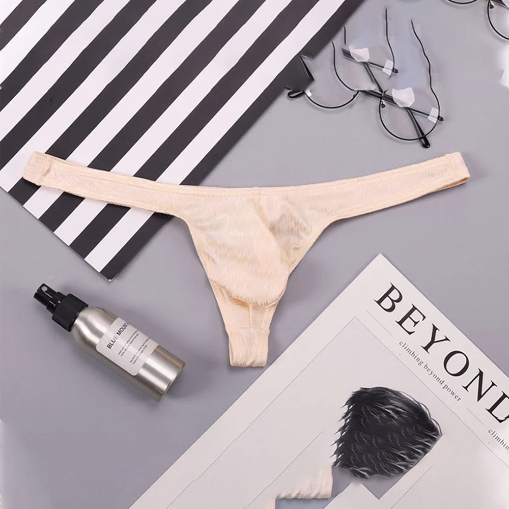 Men Sexy Backlss G-string Male Low-Rise Underwear Bulge Pouch T-back Thongs Men Bikini Briefs Male Soft Underpants
Men Sexy Backlss G-string Male Low-Rise Underwear Bulge Pouch T-back Thongs Men Bikini Briefs Male Soft Underpants