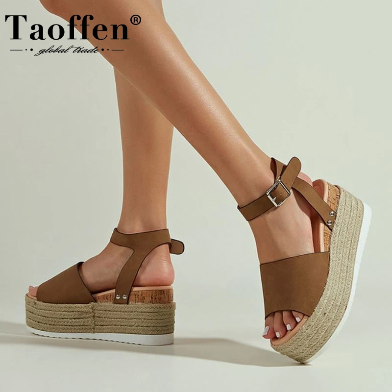 Taoffen New 2022 Women Sandals Platform Wedges Summer Shoes For Woman Ins Fashion Chic Party Club Shoes Footwear Size 36-43
Taoffen New 2022 Women Sandals Platform Wedges Summer Shoes For Woman Ins Fashion Chic Party Club Shoes Footwear Size 36-43