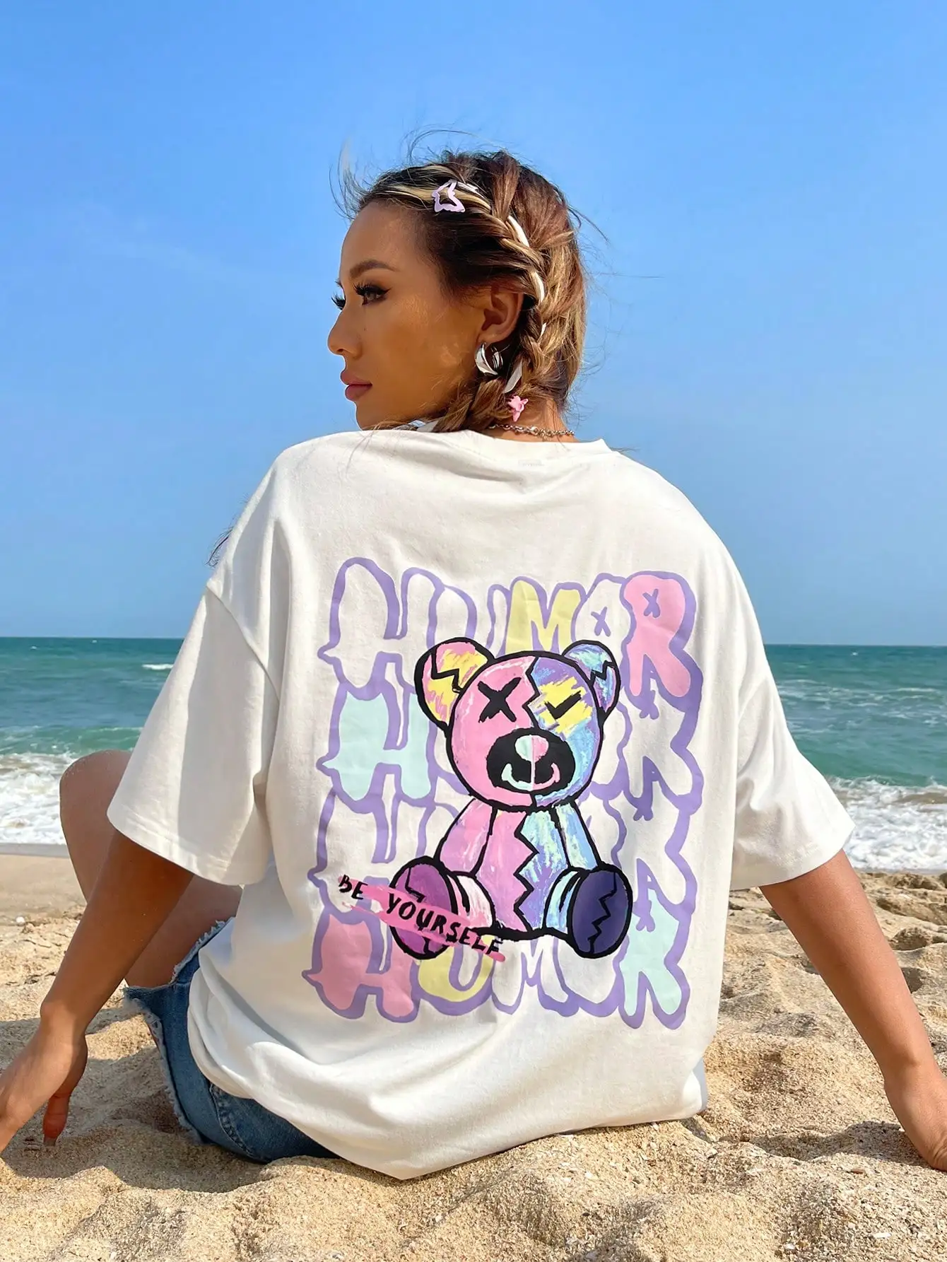 Humor Graffiti Teddy Bear Be Yourself Womans Tee Clothing Creativity All-math Tops Breathable Casual Women Cotton Short Sleeve
Humor Graffiti Teddy Bear Be Yourself Womans Tee Clothing Creativity All-math Tops Breathable Casual Women Cotton Short Sleeve