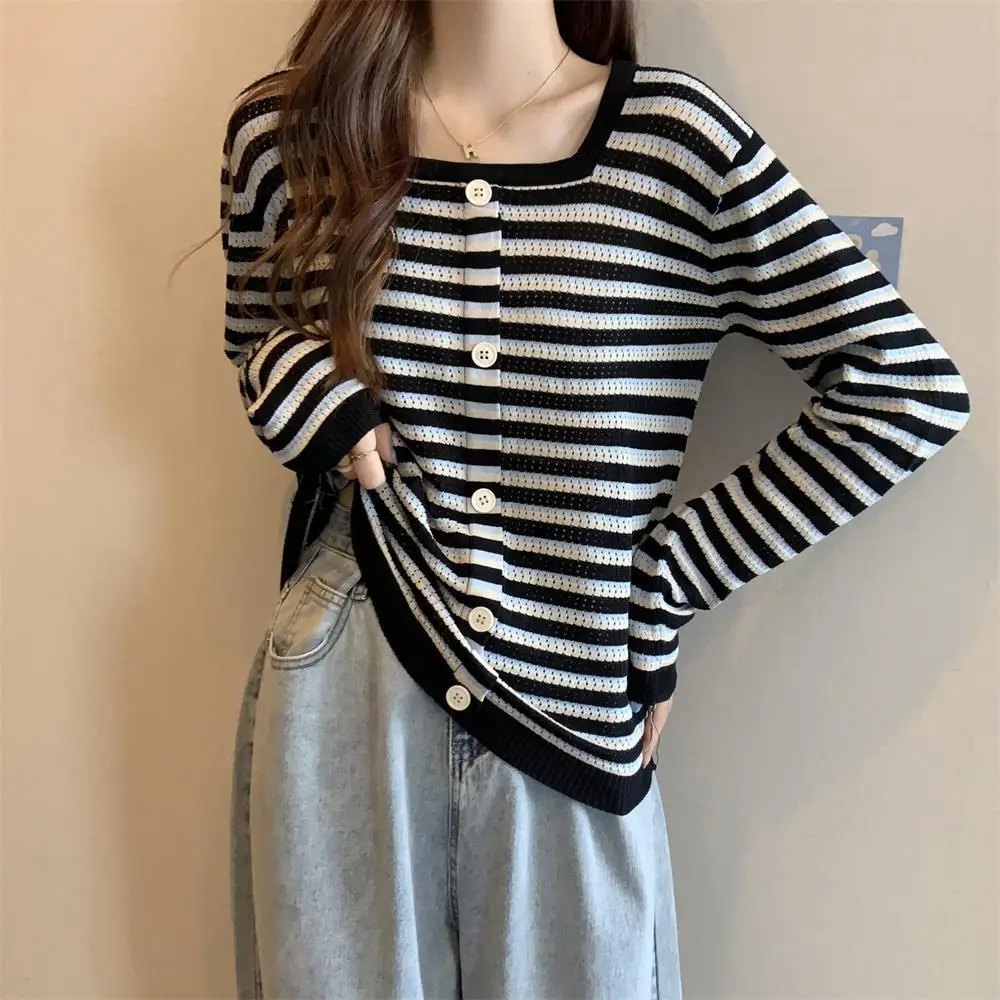 Square Collar Printing Loose Women's Clothing Striped Buttons Preppy Style Office Lady Simplicity T-Shirts Long Sleeve Pullovers
Square Collar Printing Loose Women's Clothing Striped Buttons Preppy Style Office Lady Simplicity T-Shirts Long Sleeve Pullovers