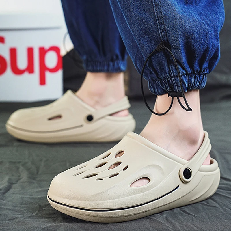 House Slippers Cloud clog slides men y2k Flip Flops Male Thick Flat Platform Non slip Hole Summer Soft Eva Sandals Indoor Beach
House Slippers Cloud clog slides men y2k Flip Flops Male Thick Flat Platform Non slip Hole Summer Soft Eva Sandals Indoor Beach