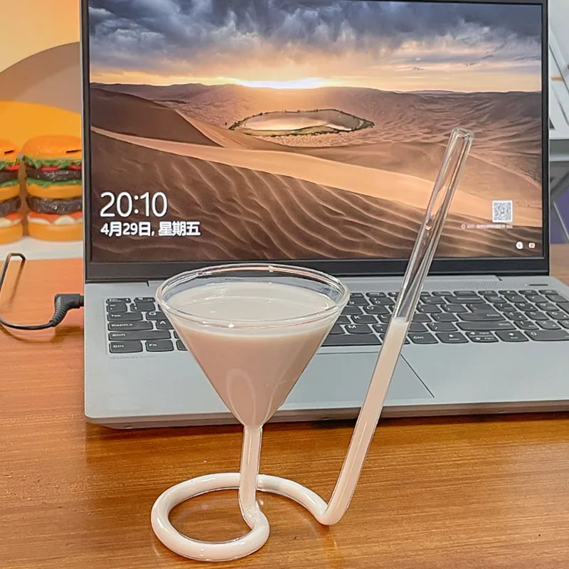 Sippy Cup Transparent Glass Milk Wine Red Goblet For Home Party Drinkware اكواب 텀블러 Creative Glass Cups For Coffee Bar
Sippy Cup Transparent Glass Milk Wine Red Goblet For Home Party Drinkware اكواب 텀블러 Creative Glass Cups For Coffee Bar