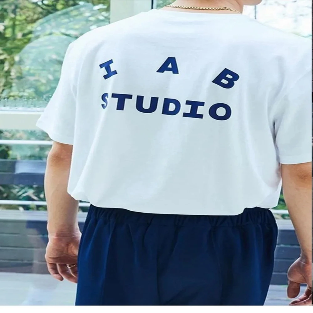 IAB Studio T-shirt Letter Printing Korean High Street Top Tee Loose All Match Men's Couple Round Neck Short Sleeved
IAB Studio T-shirt Letter Printing Korean High Street Top Tee Loose All Match Men's Couple Round Neck Short Sleeved