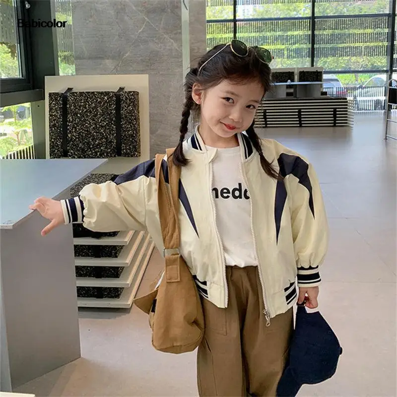 Baby Girls' Korean Baseball Jackets 2022 Autumn New Children's Casual Versatile Jacket Tops 2-8 Years Old Fashion Sportswear 
Baby Girls' Korean Baseball Jackets 2022 Autumn New Children's Casual Versatile Jacket Tops 2-8 Years Old Fashion Sportswear
