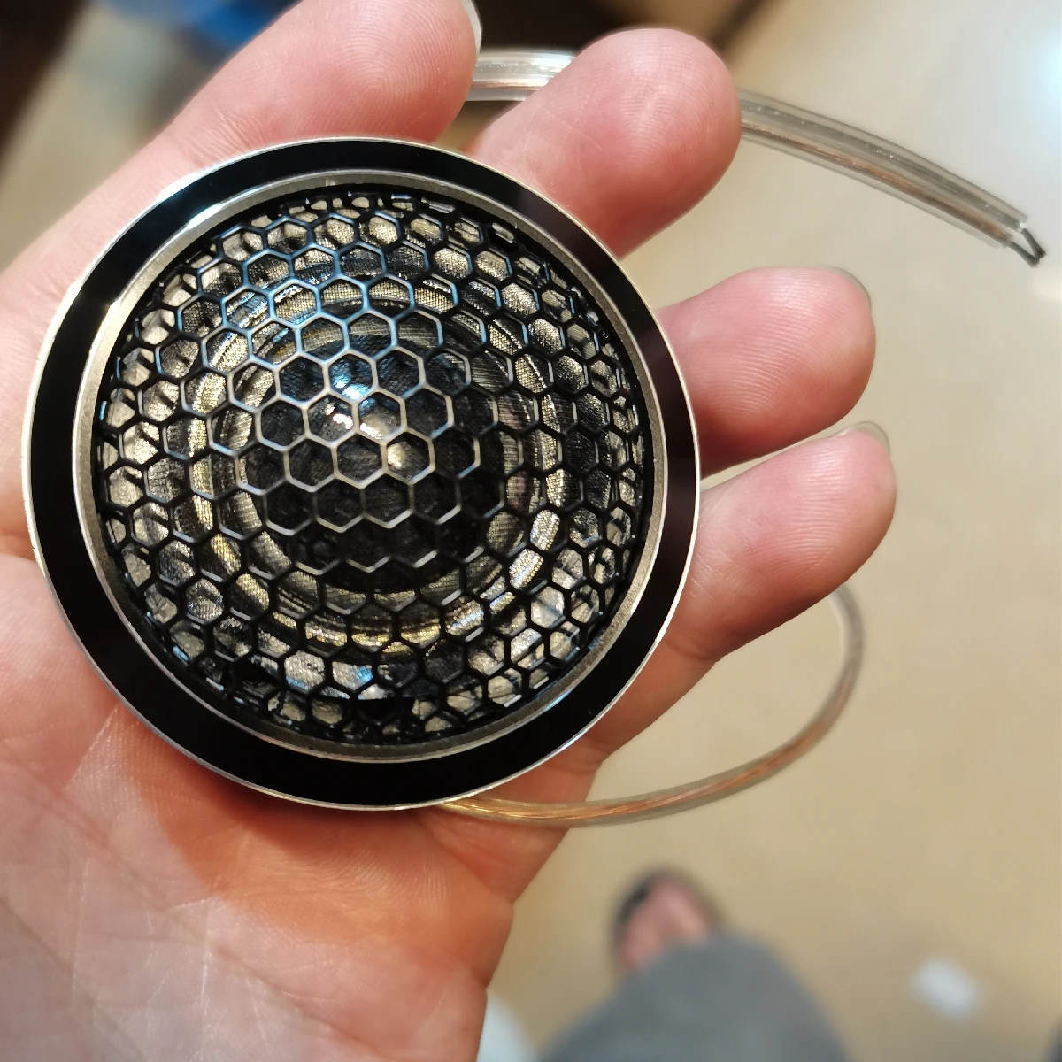 Car Tweeter with Grille Metal Modified Tweeter Head Decoration Tweeter Pair Package for Placing Tweeter In The Car
Car Tweeter with Grille Metal Modified Tweeter Head Decoration Tweeter Pair Package for Placing Tweeter In The Car