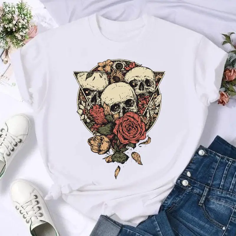 Short Sleeve Skull Scary Trend Style Casual Top Print T Shirt Fashion Summer Women Female Tshirts Cartoon Graphic Tee T-Shirt
Short Sleeve Skull Scary Trend Style Casual Top Print T Shirt Fashion Summer Women Female Tshirts Cartoon Graphic Tee T-Shirt