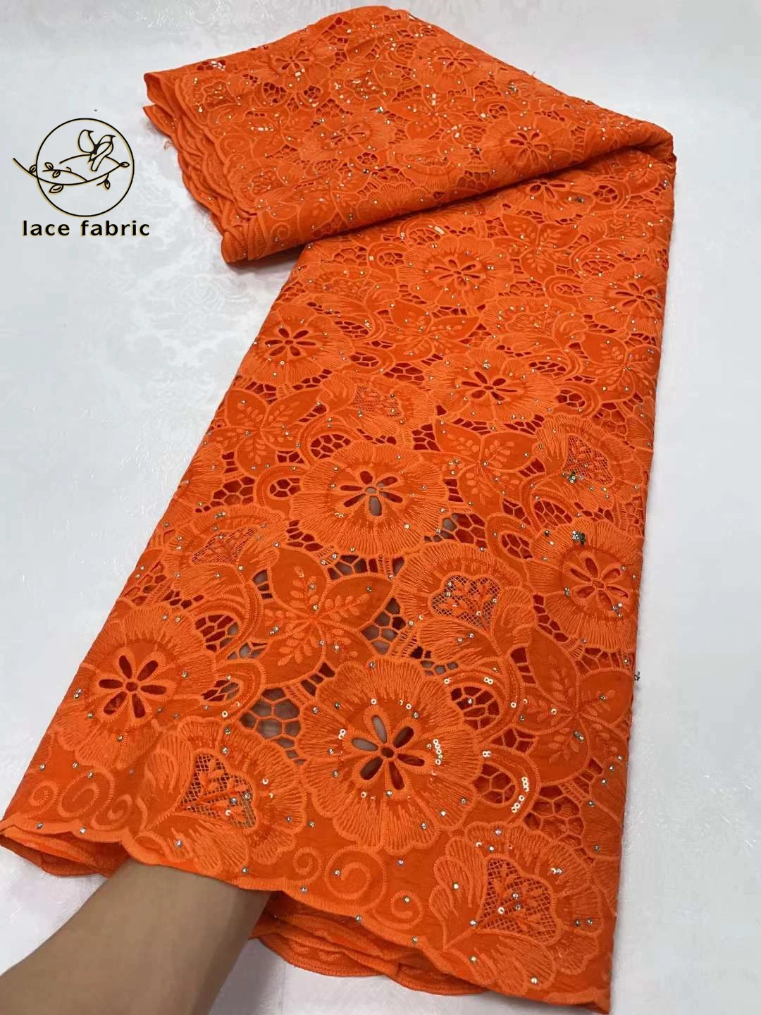 2023 Latest African Chiffon Lace Fabric Embroidery French Mesh Lace Fabric With Stones Nigerian Tulle Lace For Wedding Party
2023 Latest African Chiffon Lace Fabric Embroidery French Mesh Lace Fabric With Stones Nigerian Tulle Lace For Wedding Party