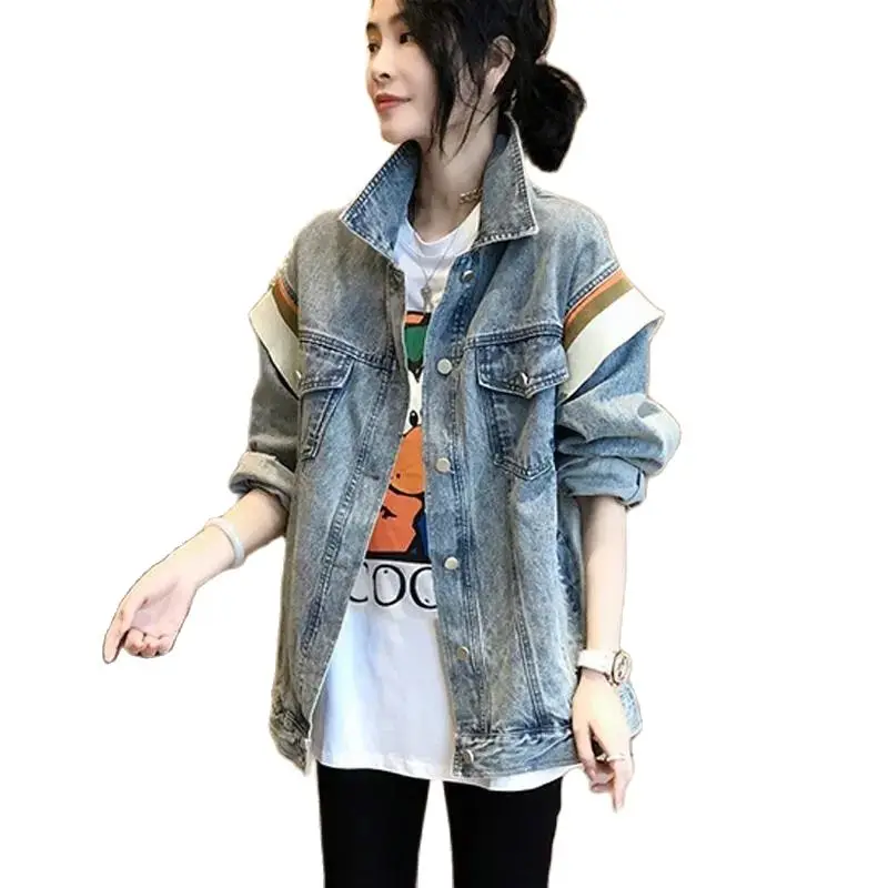 Light Blue Denim Jeans Coat 2022 New Spring Autumn Stand Collar Short Denim Outwear Fashion Chic Splicing Cowboy Overcoat F31
Light Blue Denim Jeans Coat 2022 New Spring Autumn Stand Collar Short Denim Outwear Fashion Chic Splicing Cowboy Overcoat F31