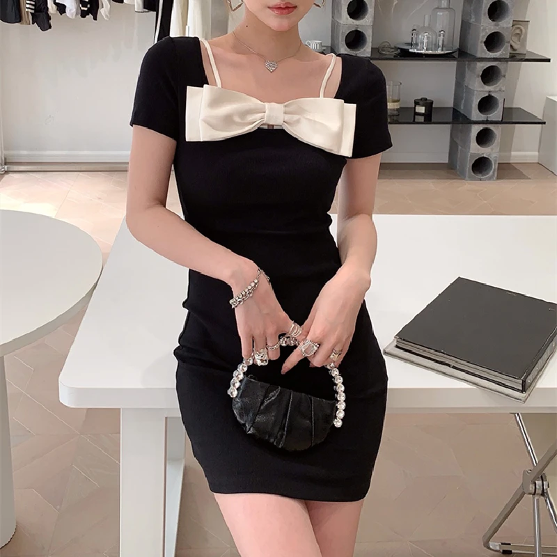 High Quality Women Fashion Summer Elegant Ladies Temperament Bow Ice Silk Knitted Short-Sleeved Dress
High Quality Women Fashion Summer Elegant Ladies Temperament Bow Ice Silk Knitted Short-Sleeved Dress