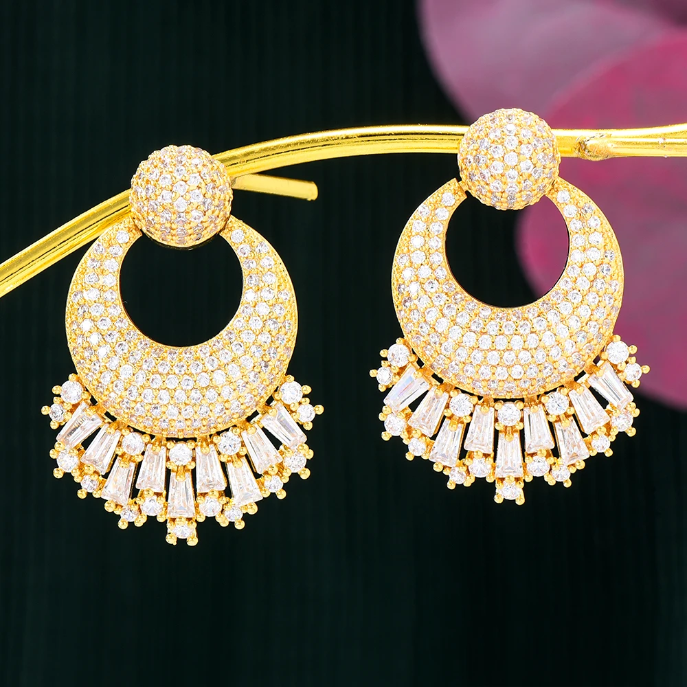 Модные Роскошные серьги-подвески Blachette, Женская индийская Арабская Свадебная вечеринка, повседневные изысканные ювелирные изделия
Модные Роскошные серьги-подвески Blachette, Женская индийская Арабская Свадебная вечеринка, повседневные изысканные ювелирные изделия
