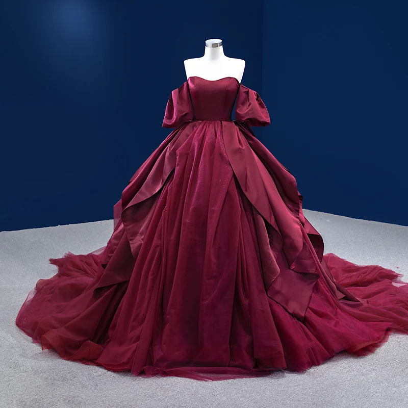 Burgundy Quinceanera Dresses Ball Gown Off The Shoulder Tulle Satin Mexican Sweet 16 Dresses 15 Anos
Burgundy Quinceanera Dresses Ball Gown Off The Shoulder Tulle Satin Mexican Sweet 16 Dresses 15 Anos