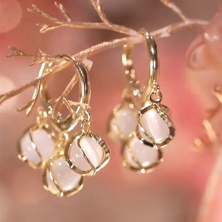 2022 New Design Sense Fashion Personality Opal Earrings Women's Trendy Temperament Earrings Wedding Jewelry Birthday Gifts
2022 New Design Sense Fashion Personality Opal Earrings Women's Trendy Temperament Earrings Wedding Jewelry Birthday Gifts