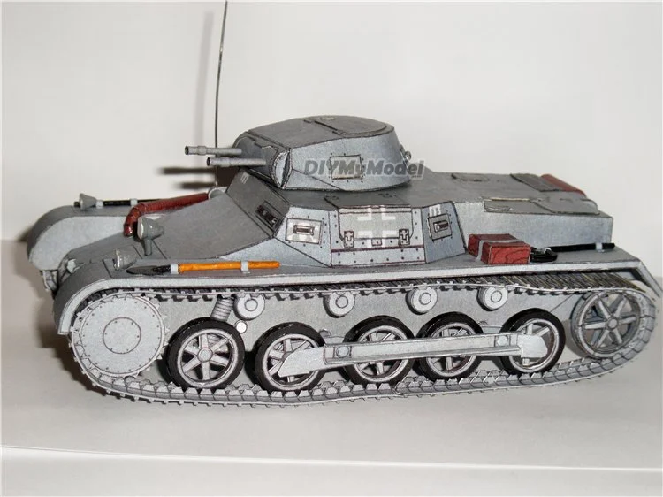 DIYMyModeI, Германия, PzKpfw и Ausf. Набор для творчества B, бумажная модель ручной работы, игрушка-пазл, подарок, реквизит для фильма
DIYMyModeI, Германия, PzKpfw и Ausf. Набор для творчества B, бумажная модель ручной работы, игрушка-пазл, подарок, реквизит для фильма