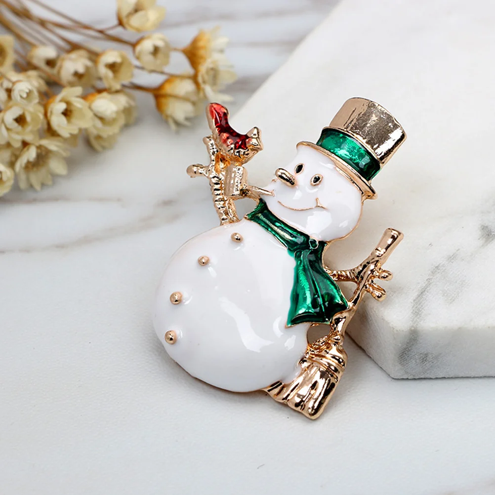 Christmas Brooches Rhinestones Breastpin Women Jewelry Accessories for Scarf Hat Bag Shawl Decoration
Christmas Brooches Rhinestones Breastpin Women Jewelry Accessories for Scarf Hat Bag Shawl Decoration