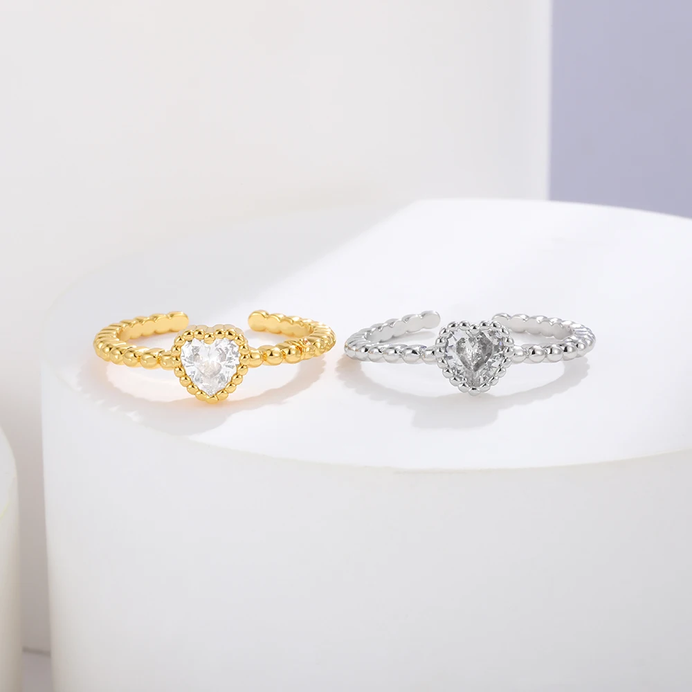 Stainless Steel Ring for Women Gold Color Inlaid Zircon Fashion Heart Ring, Couple Wedding Luxury Atmospheric Jewelry Set
Stainless Steel Ring for Women Gold Color Inlaid Zircon Fashion Heart Ring, Couple Wedding Luxury Atmospheric Jewelry Set