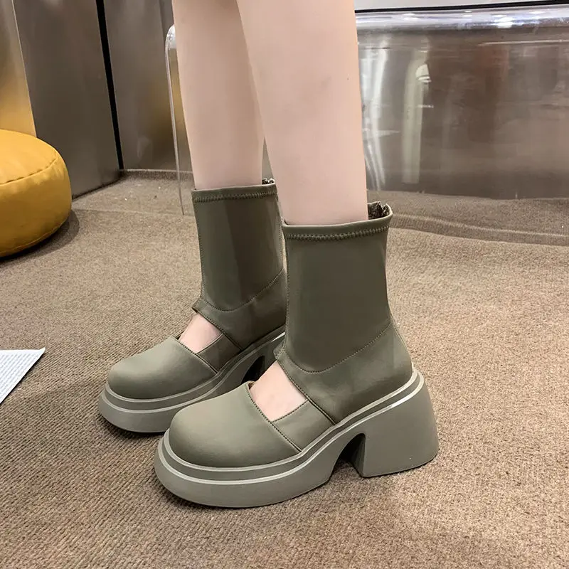 2023 Summer New Design Women's Hollow Cool Boots Female Chunky Heels Sandals Elastic Socks Boots Round Toe Fashion Ankle Boots
2023 Summer New Design Women's Hollow Cool Boots Female Chunky Heels Sandals Elastic Socks Boots Round Toe Fashion Ankle Boots