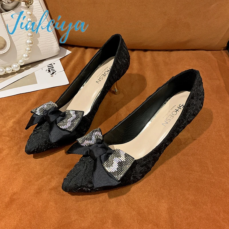 2022 Women's New Style Heeled Single Shoes Comfortable Square-root Pointed Toe Bow Ladies High-heeled Shoes
2022 Women's New Style Heeled Single Shoes Comfortable Square-root Pointed Toe Bow Ladies High-heeled Shoes