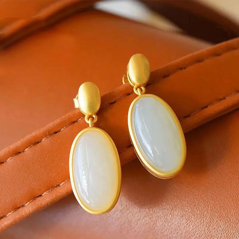 Free shipping for 1Pc Inlaid natural and Tianyu 925 earrings Geometric earrings Personality Versatile temperament earrings Retro
Free shipping for 1Pc Inlaid natural and Tianyu 925 earrings Geometric earrings Personality Versatile temperament earrings Retro