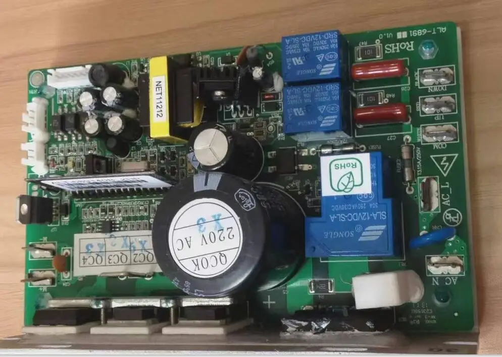 Treadmill 8008AS/8008BS/8008ES motherboard computer board power board circuit board driver
Treadmill 8008AS/8008BS/8008ES motherboard computer board power board circuit board driver