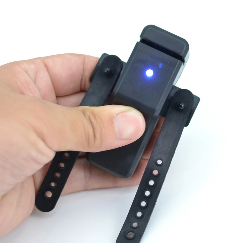 Sound Bell Alerts Bite Alarm Fishing LED Light Indicator With Rod Clip Strap 1pc 7.8cm×2.8cm×2.5cm ABS Brand New
Sound Bell Alerts Bite Alarm Fishing LED Light Indicator With Rod Clip Strap 1pc 7.8cm×2.8cm×2.5cm ABS Brand New