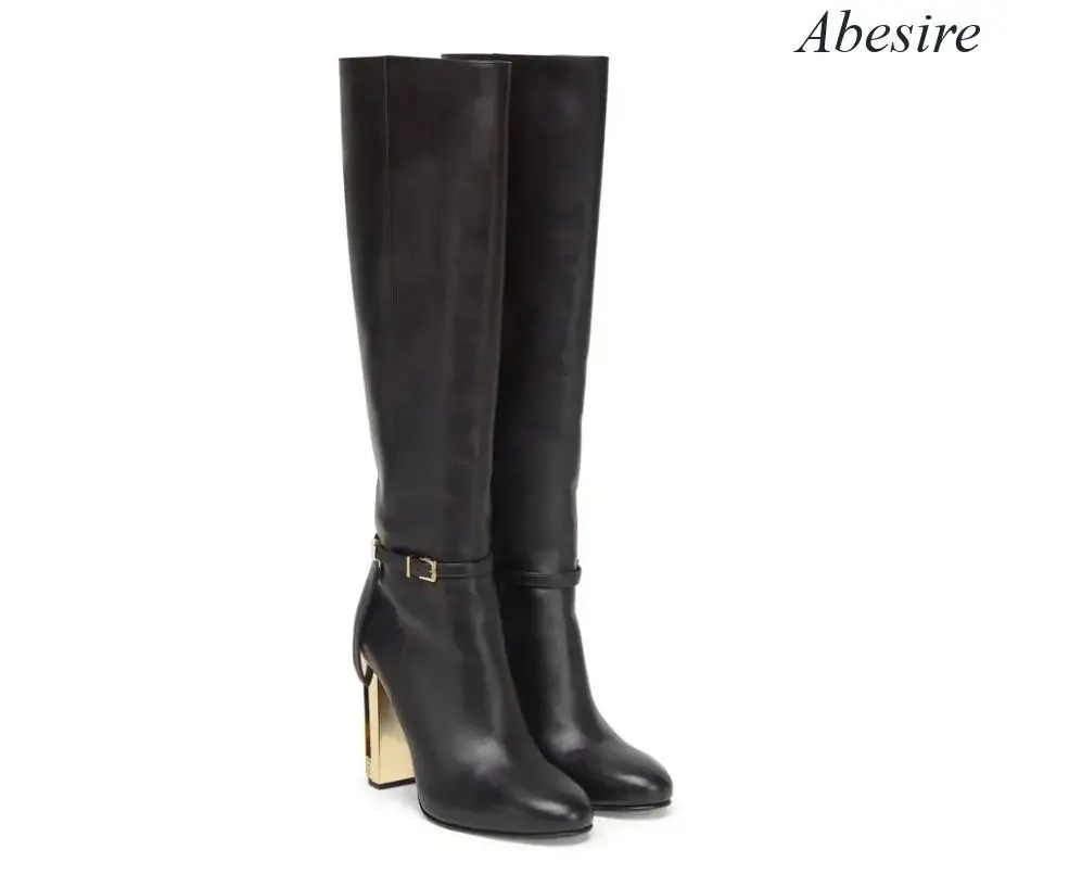2023 New Show Fashion Boutique Round Toe Shaped High Heel Side Zipper Large Size Long Belt Buckle Decorated Women's Boots
2023 New Show Fashion Boutique Round Toe Shaped High Heel Side Zipper Large Size Long Belt Buckle Decorated Women's Boots