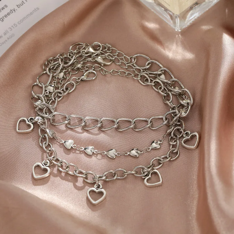 Vintage Heart Chain Love Pendant Female Anklet Foot Jewelry New Ankle Bracelet women Leg Chain
Vintage Heart Chain Love Pendant Female Anklet Foot Jewelry New Ankle Bracelet women Leg Chain